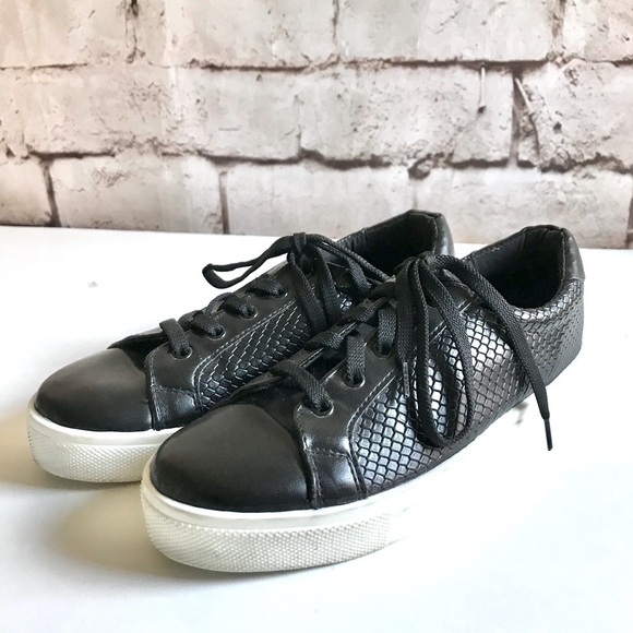 TOPSHOP Shoes - TOPSHOP 6.5 Black Croc Lace Up Sneakers Shoes EU 37 Size 6.5 US